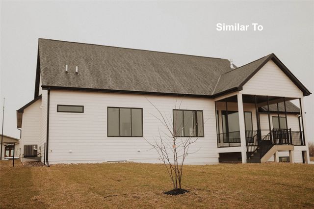 9001 Timberwood Drive, Johnston, IA 50131