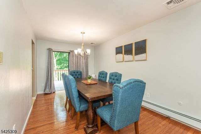 110 Unger Ave, Hopatcong Boro, NJ 07874