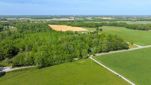 512 N Happy Hollow Road, Portland, TN 37148