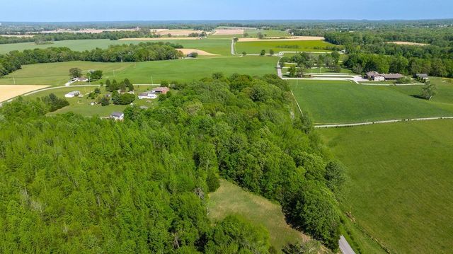 512 N Happy Hollow Road, Portland, TN 37148