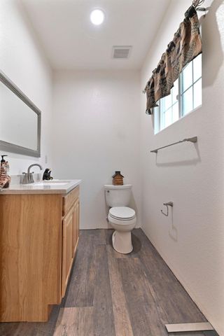 20235 E Clinton Rd, Jackson, CA 95642