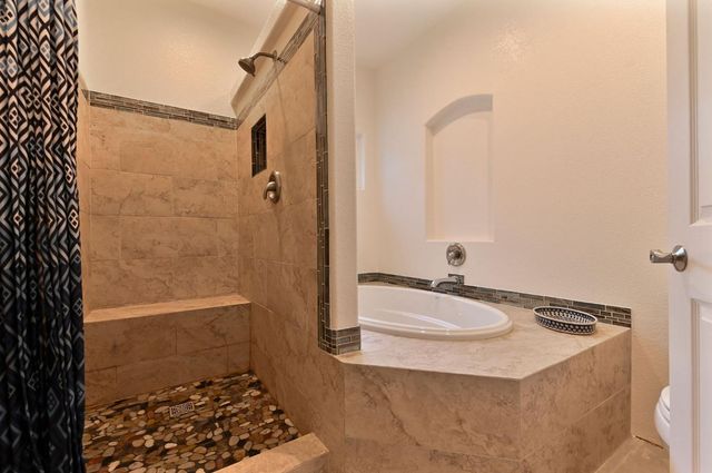 20235 E Clinton Rd, Jackson, CA 95642