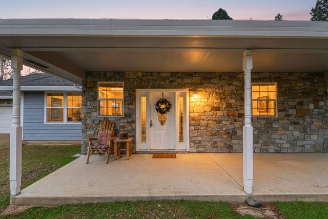 20235 E Clinton Rd, Jackson, CA 95642