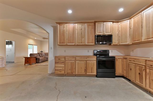 20235 E Clinton Rd, Jackson, CA 95642