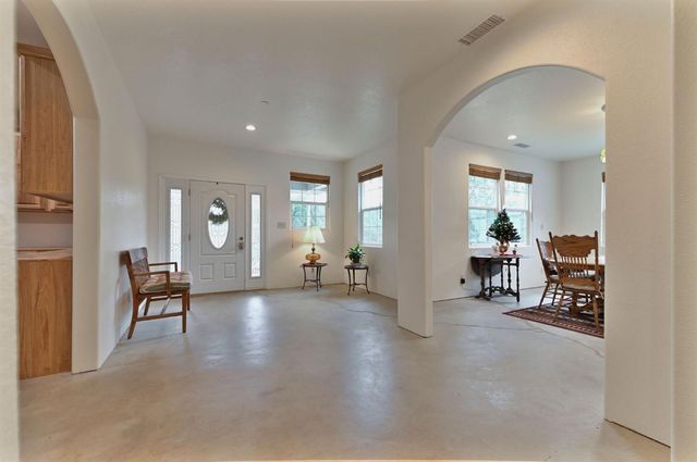 20235 E Clinton Rd, Jackson, CA 95642