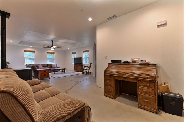 20235 E Clinton Rd, Jackson, CA 95642