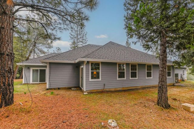 20235 E Clinton Rd, Jackson, CA 95642