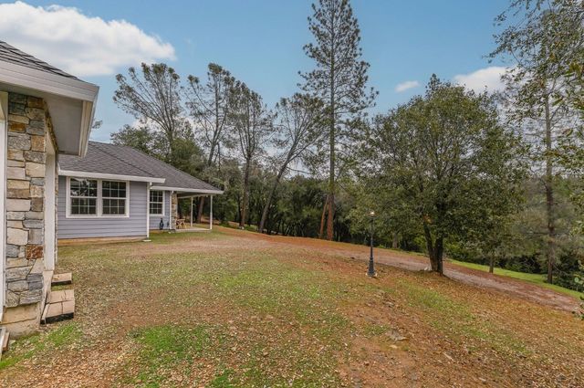 20235 E Clinton Rd, Jackson, CA 95642