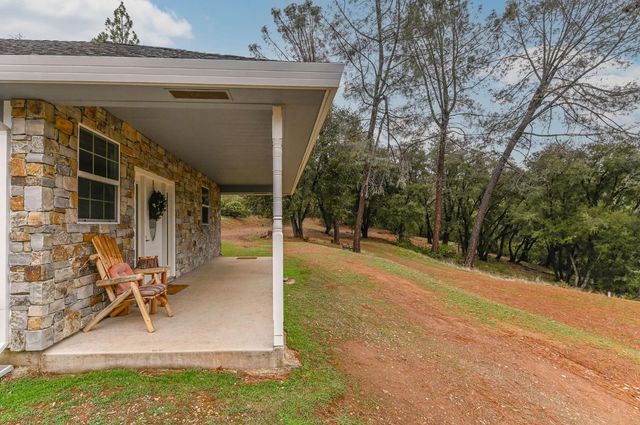 20235 E Clinton Rd, Jackson, CA 95642