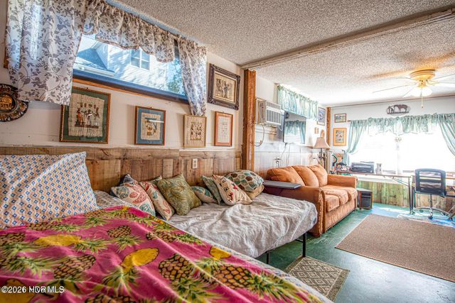 6815 Canal Drive, Emerald Isle, NC 28594