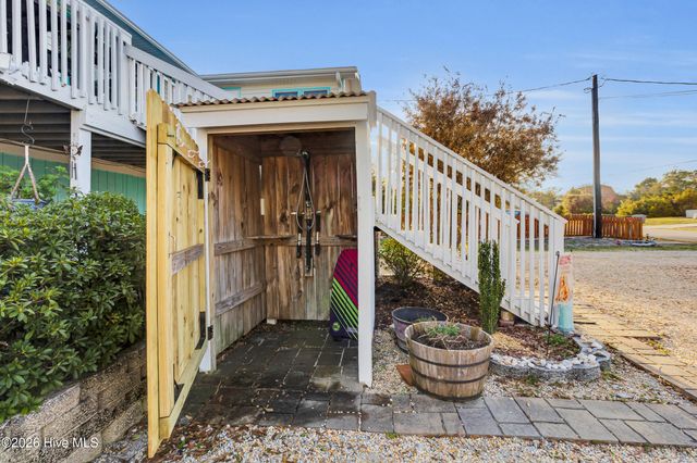 6815 Canal Drive, Emerald Isle, NC 28594