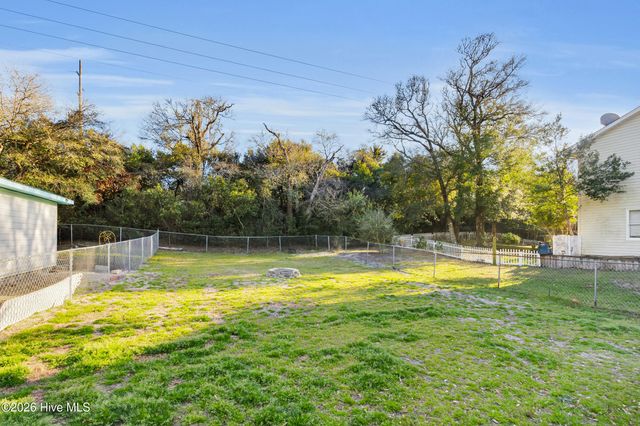 6815 Canal Drive, Emerald Isle, NC 28594