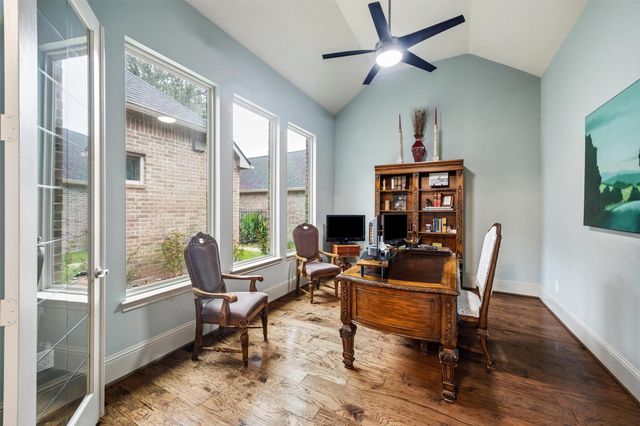 23 Little Falls Place, Tomball, TX 77375