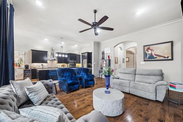 23 Little Falls Place, Tomball, TX 77375