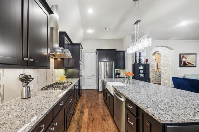 23 Little Falls Place, Tomball, TX 77375