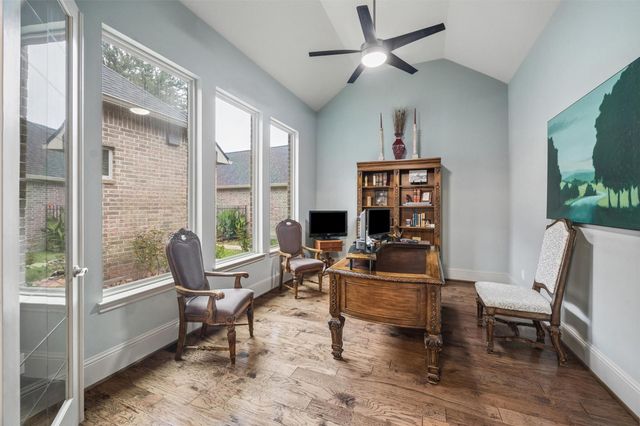 23 Little Falls Place, Tomball, TX 77375