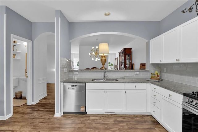 819 Tulip Poplar Way, Lawrenceville, GA 30044