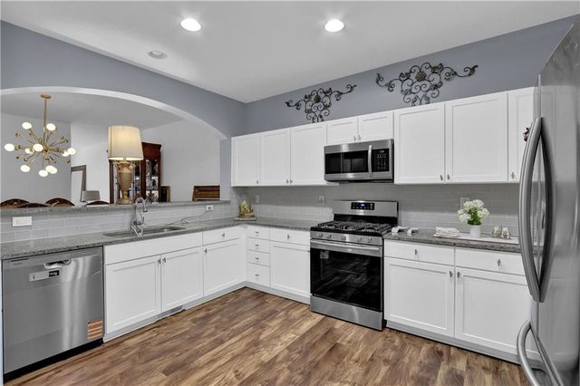 819 Tulip Poplar Way, Lawrenceville, GA 30044