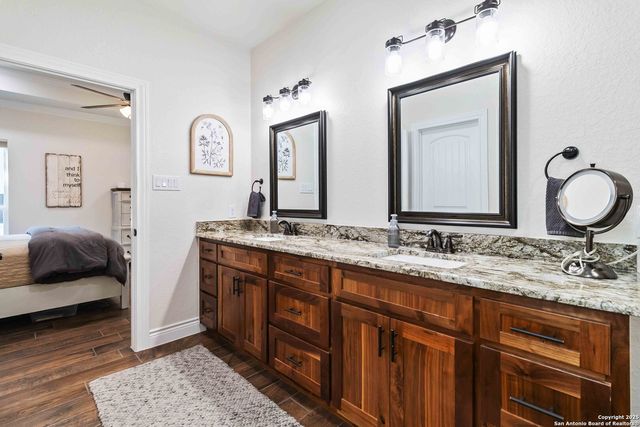 230 Cibolo Way, La Vernia, TX 78121