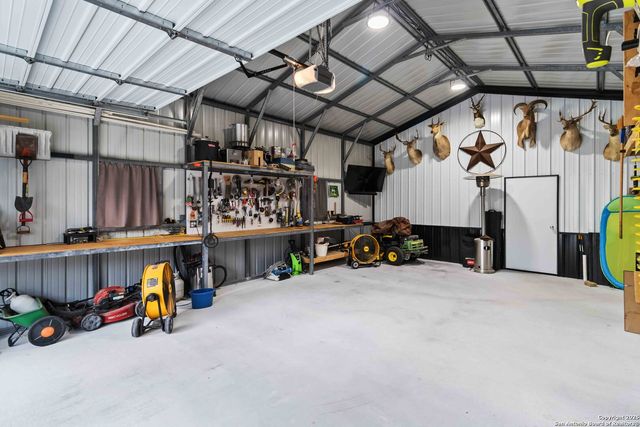 230 Cibolo Way, La Vernia, TX 78121