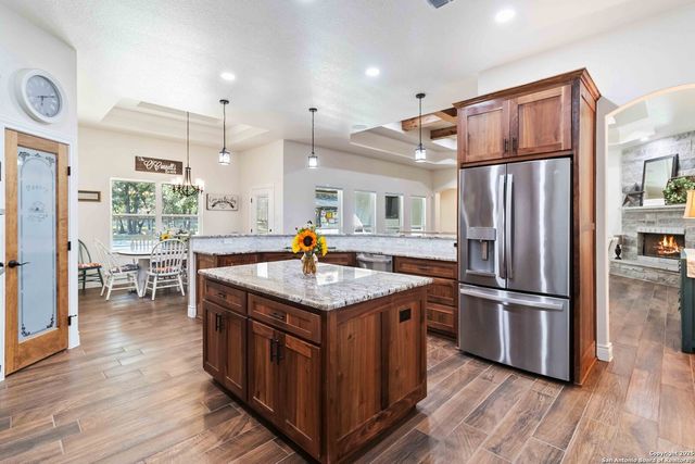 230 Cibolo Way, La Vernia, TX 78121