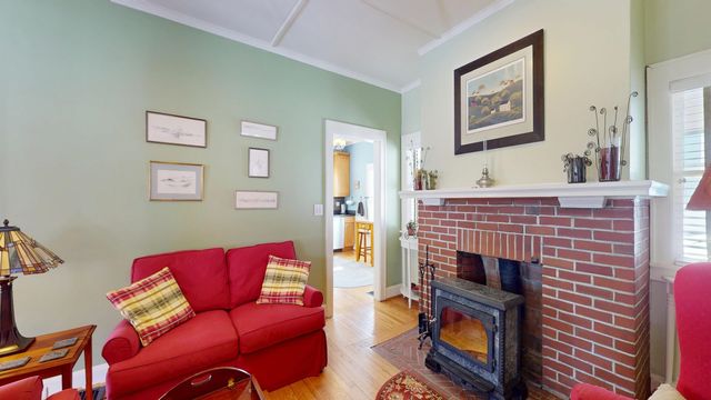 371 Weybridge Street, Middlebury, VT 05753