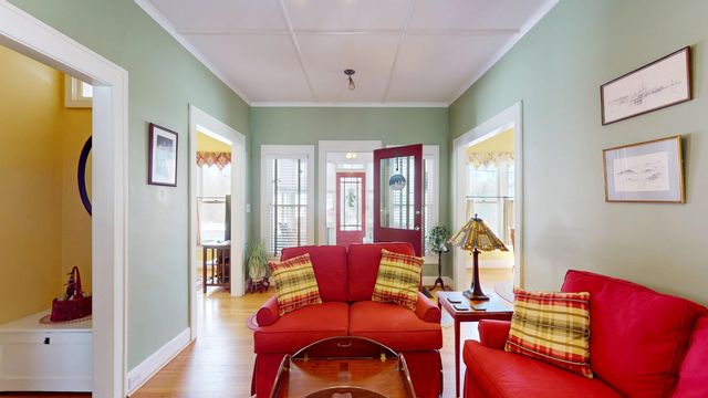 371 Weybridge Street, Middlebury, VT 05753