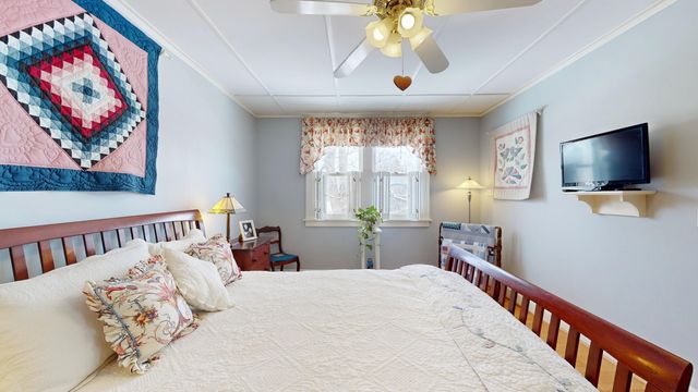 371 Weybridge Street, Middlebury, VT 05753