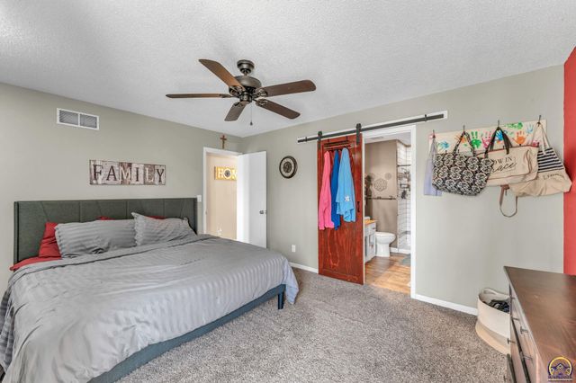 5706 SW 31st Ter, Topeka, KS 66614