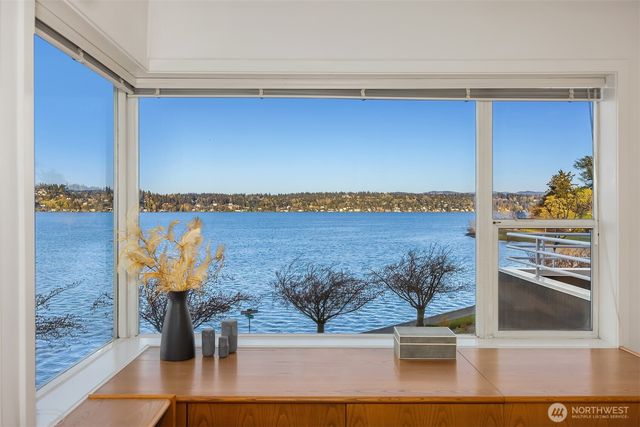 3903 48th Avenue S, Seattle, WA 98118