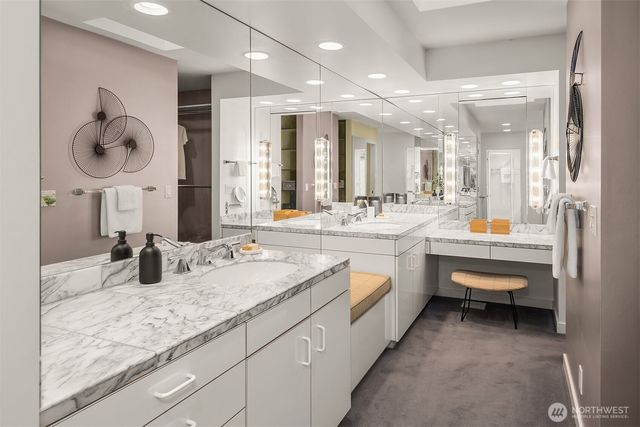 3903 48th Avenue S, Seattle, WA 98118