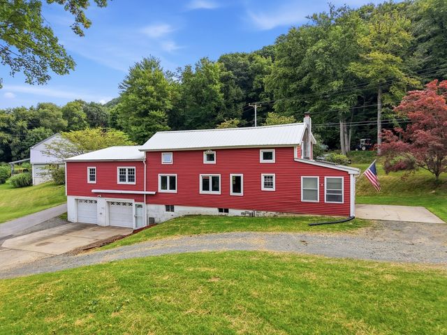 200 Hockanum Rd, Hadley, MA 01035