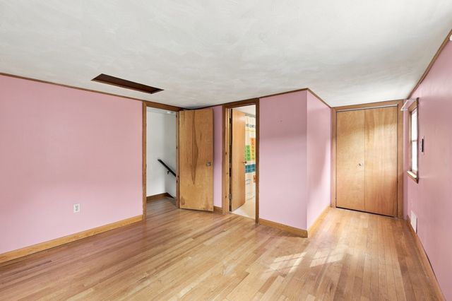 200 Hockanum Rd, Hadley, MA 01035