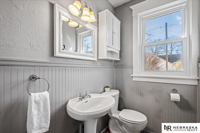 1241 Hawthorne Avenue, Crete, NE 68333