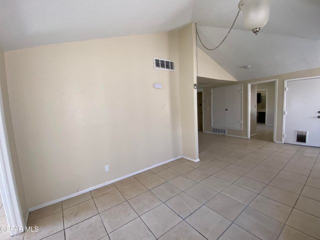 823 Montera Road, El Paso, TX 79907
