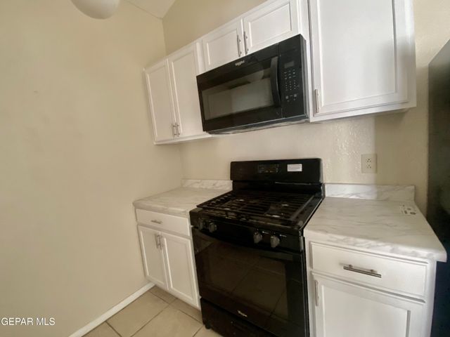 823 Montera Road, El Paso, TX 79907