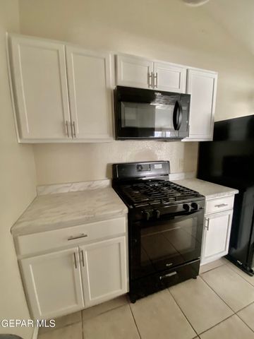 823 Montera Road, El Paso, TX 79907