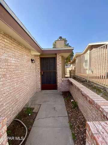 823 Montera Road, El Paso, TX 79907