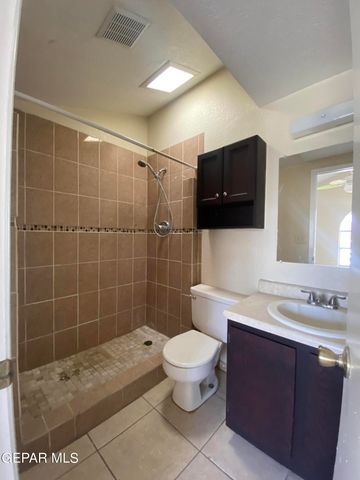 823 Montera Road, El Paso, TX 79907