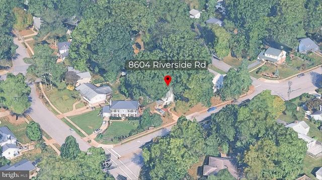8604 RIVERSIDE RD, Alexandria, VA 22308