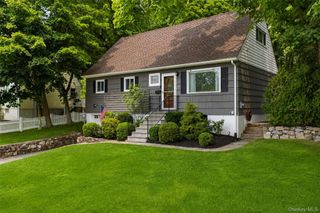 42 Pershing Avenue, Ossining, NY 10562