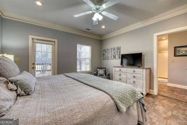 112 Glen Eagle Court D202, Clayton, GA 30525