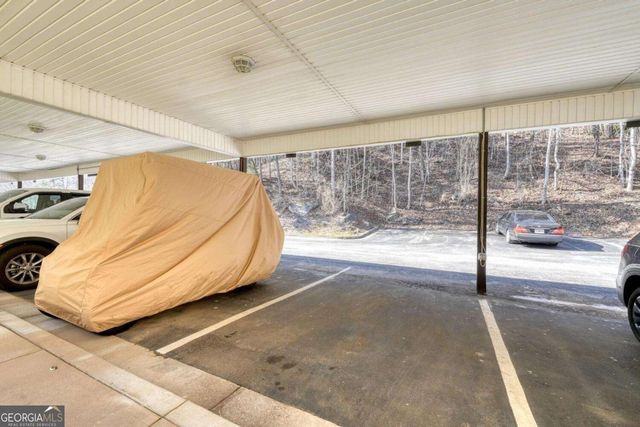 112 Glen Eagle Court D202, Clayton, GA 30525