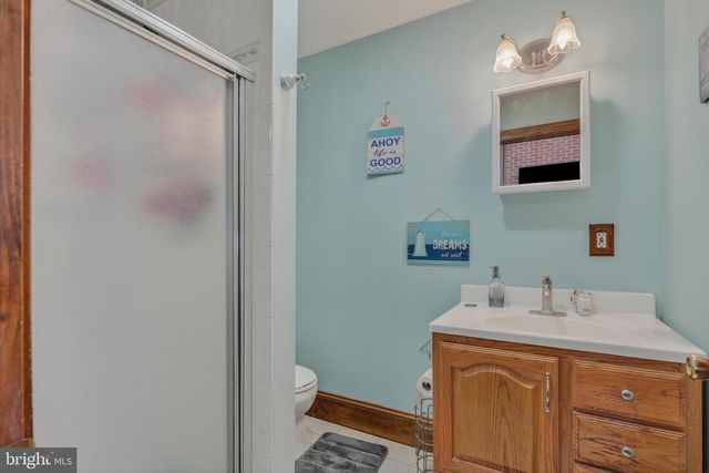 703 OLD HARMONY RD, Newark, DE 19711