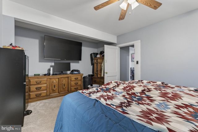 703 OLD HARMONY RD, Newark, DE 19711