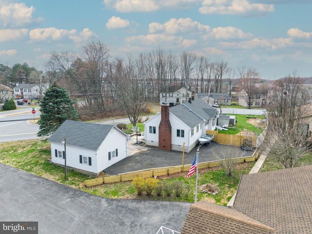 703 OLD HARMONY RD, Newark, DE 19711