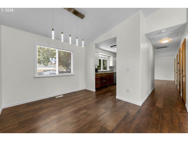 5417 Ne 56TH St, Vancouver, WA 98661