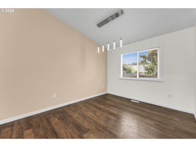 5417 Ne 56TH St, Vancouver, WA 98661