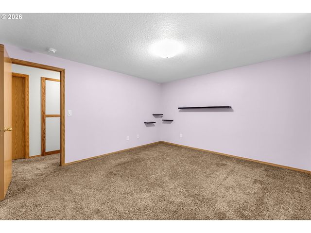 5417 Ne 56TH St, Vancouver, WA 98661