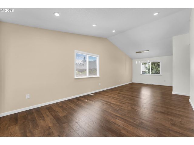 5417 Ne 56TH St, Vancouver, WA 98661